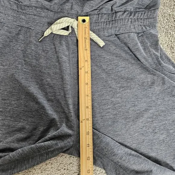 Vuori All Day Jumpsuit Women's Large Heather Gray Tapered Loungewear Active - Picture 11 of 14